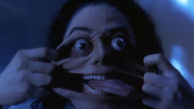 Illustration for article titled La poco conocida historia de Ghosts, la película de terror que hicieron Michael Jackson y Stephen King